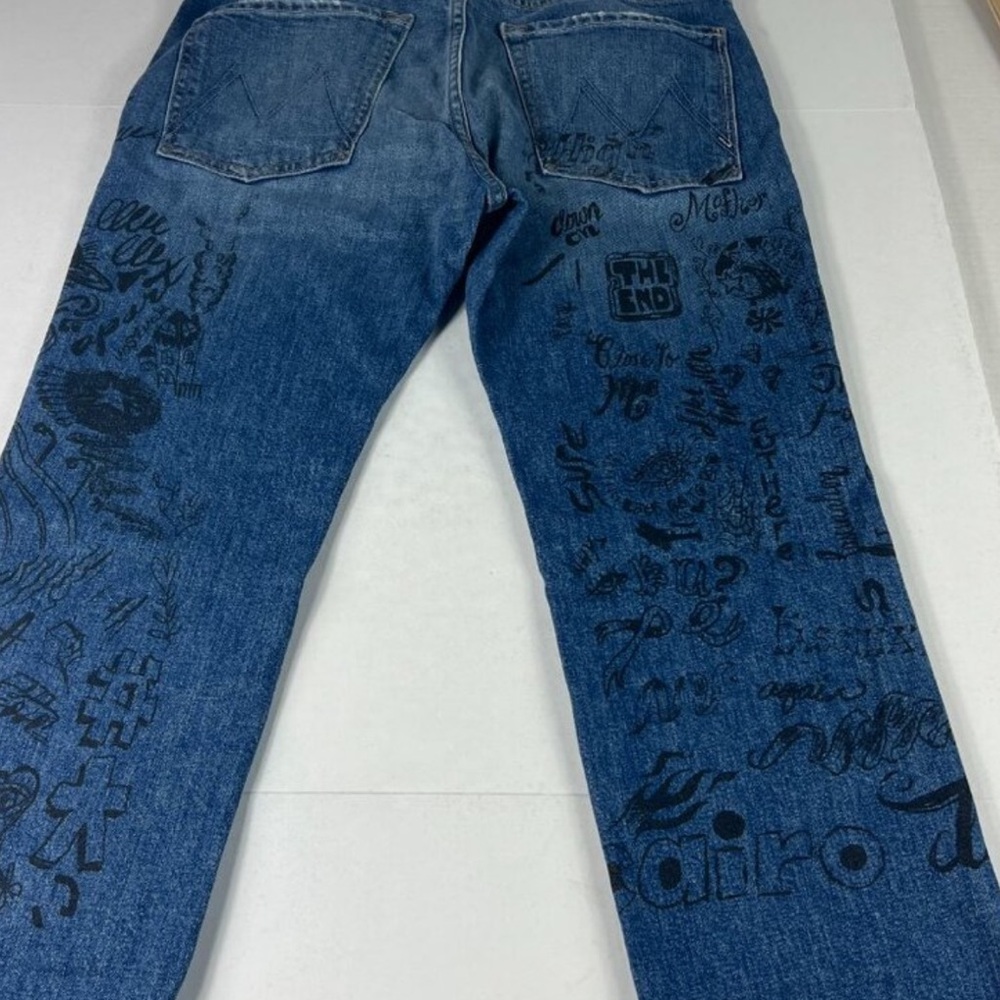 MOTHER Blue Jeans with Black Graphic Print - Picture 2 of 9